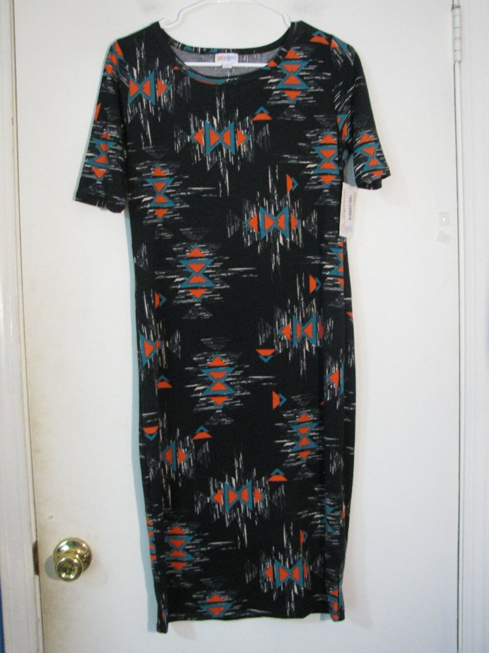LuLaRoe Julia Dress Medium NWT $36 Black with Geometric Print Sheath